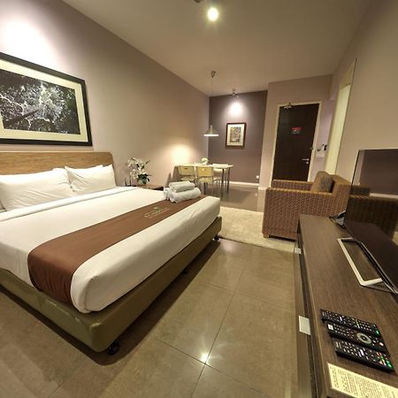 Acappella Suite Hotel, Shah Alam Zimmer foto
