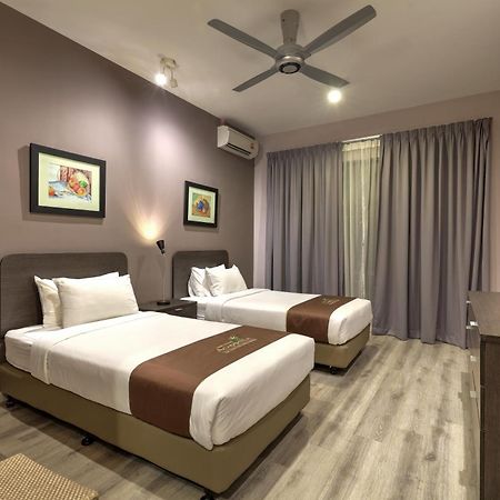 Acappella Suite Hotel, Shah Alam Zimmer foto